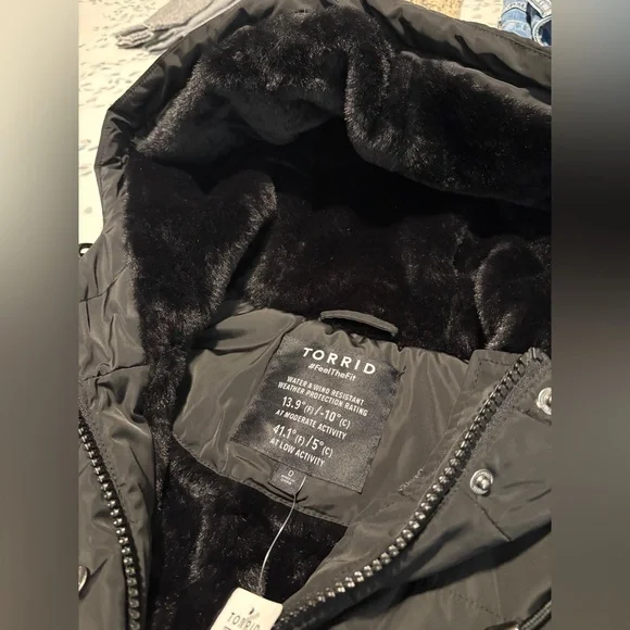 Torrid - Fur-Lined Puffer Jacket - Picture 11 of 15